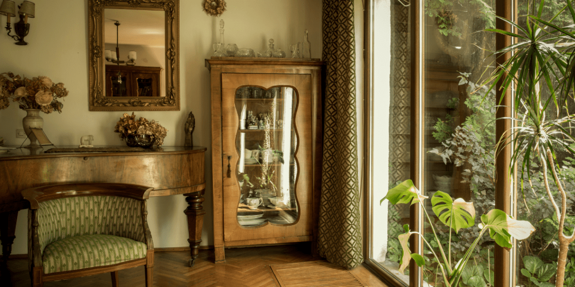 Keeping Family Heirlooms Safe During A Move