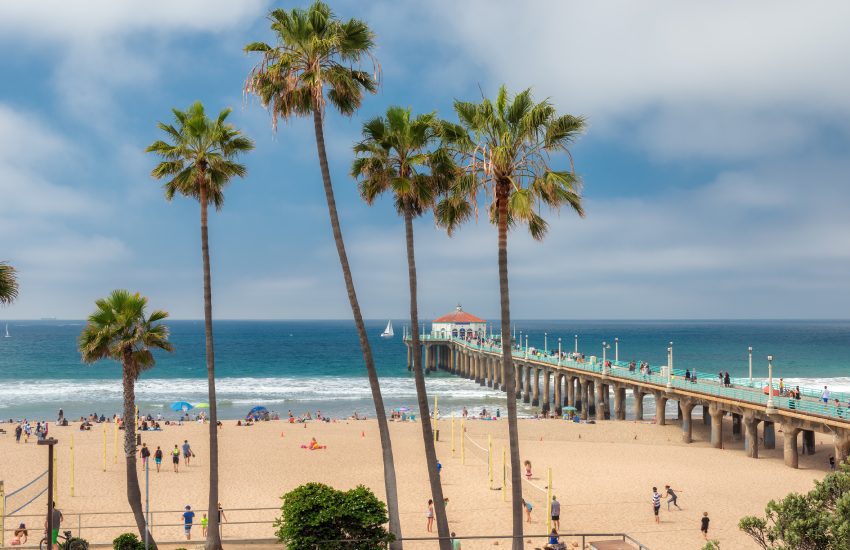 Manhattan Beach and Pier at day time in Southern California in Los Angeles.