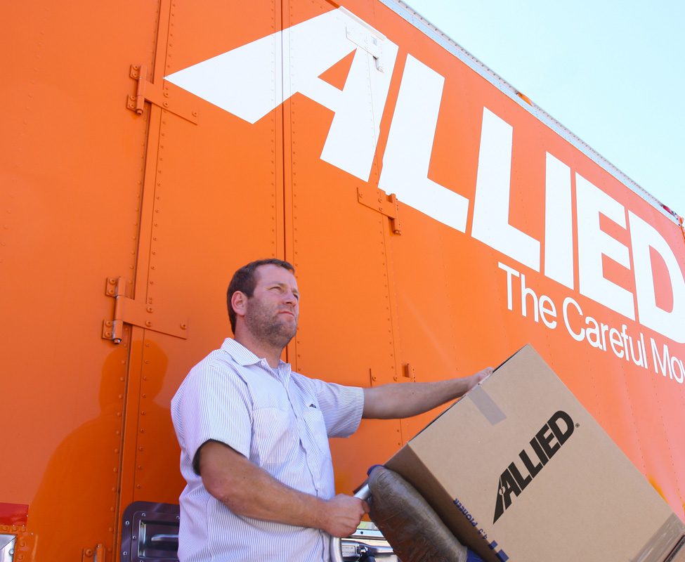 Piepho Moving & Storage worker. Chanhassen Movers - Piepho Moving & Storage