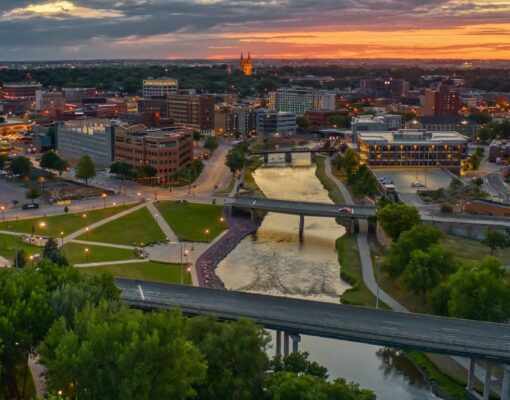 10 Musts When Moving from Minnesota To South Dakota