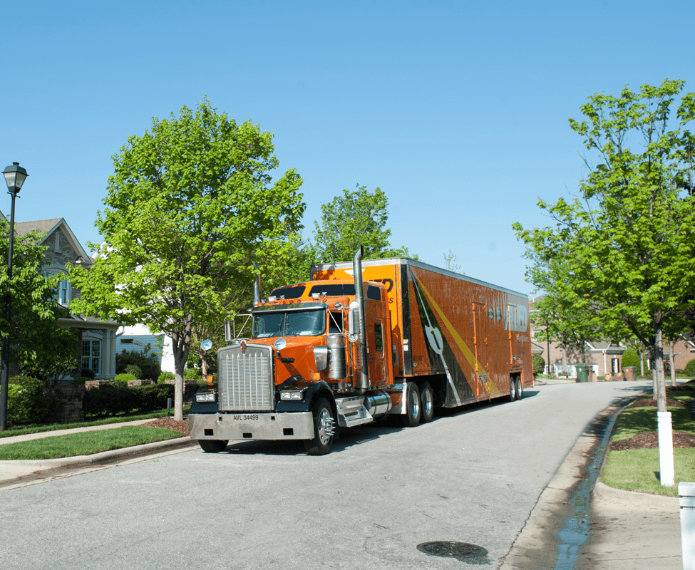 Piepho Moving & Storage Trailer/Bus: Allied - Cottage Grove Movers