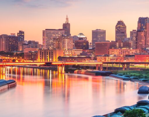 Minneapolis vs St. Paul: Which City Is Right for You?