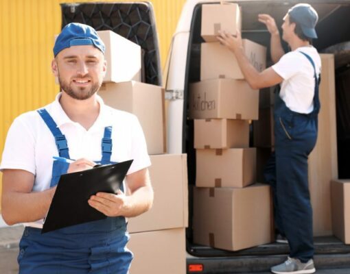 What You Need To Know About Tipping Movers
