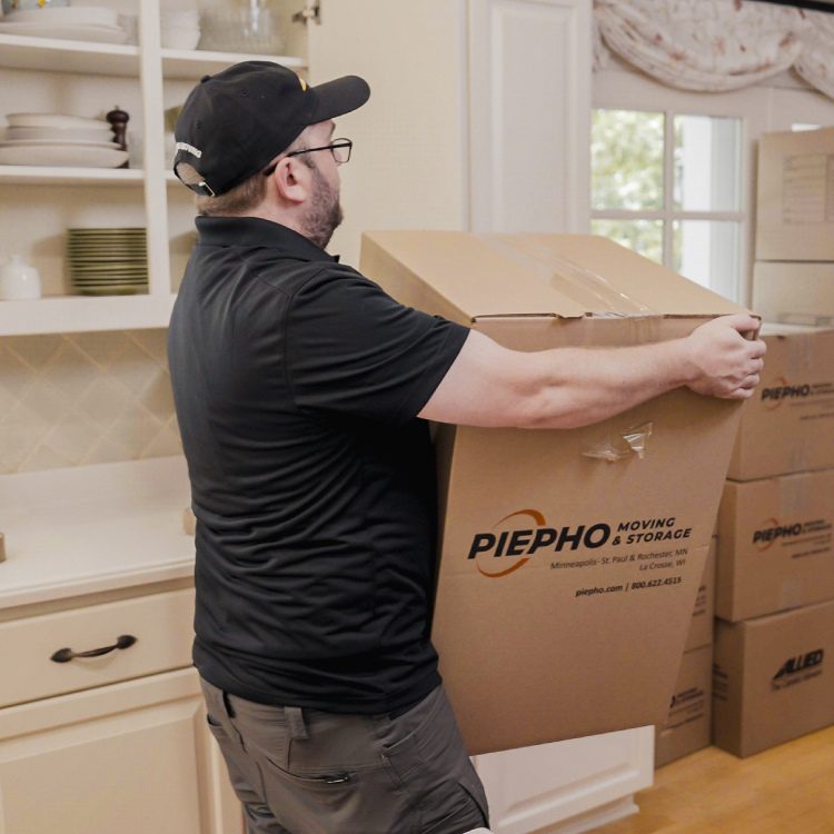 Piepho mover holding box for an expert moving.