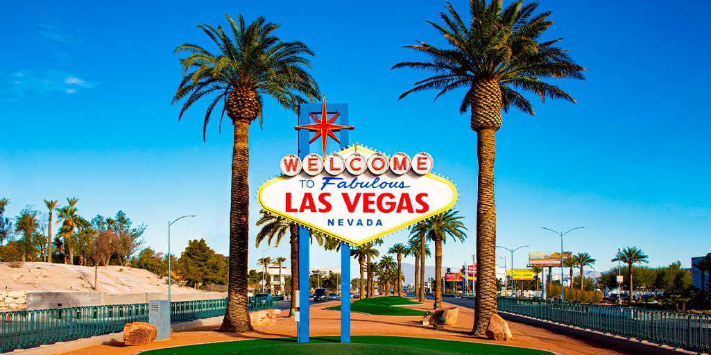 Moving From Minneapolis To Las Vegas: Surviving The Desert Heat