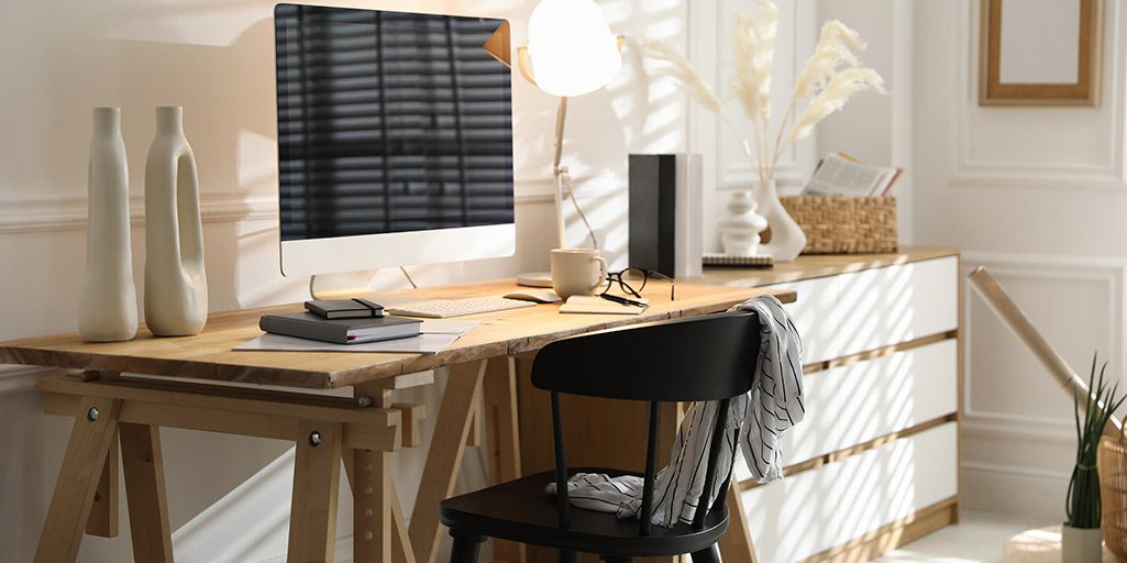 Remote Worker Relocation Guide: Moving Your Home Office